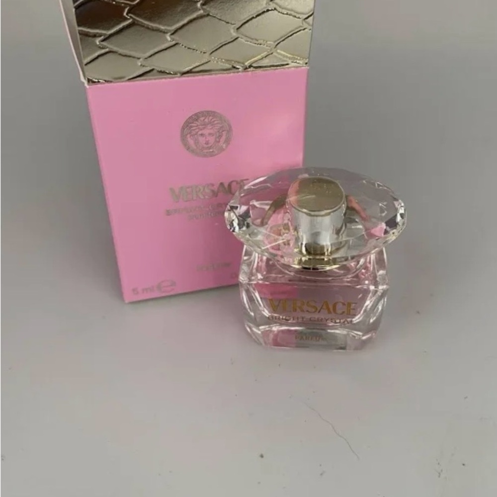 NIB Versace  Pink bright crystal dabber